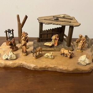 Vintage Anri hand carved wooden Nativity scene made in Italy.